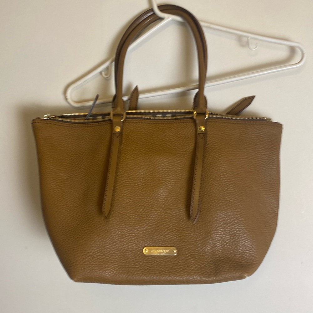 Barely used Tan Brown Burberry Leather Handbag